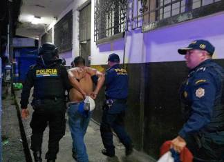 El Juzgado Cuarto Penal suspendió nuevamente la audiencia de primera declaración contra tres reos fugados por problemas de conexión. Foto La Hora: PNC