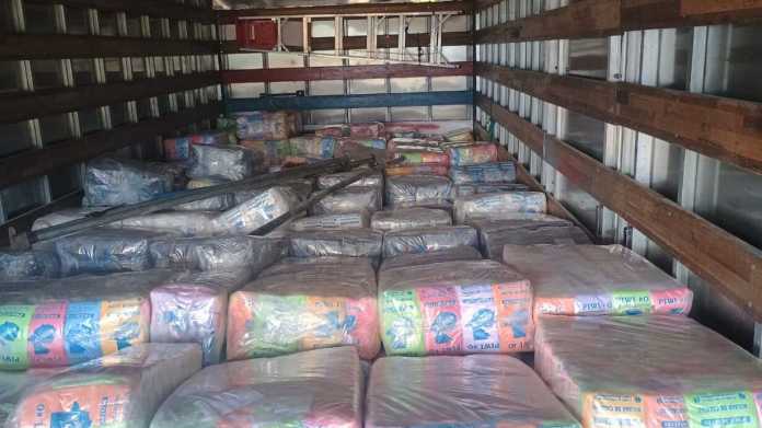 Detienen a tres presuntos integrantes de una banda dedicada al robo de furgones.