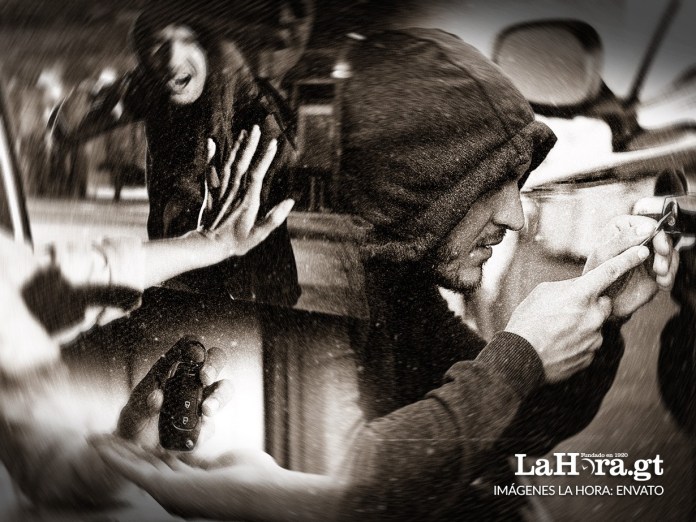 La PNC ha emitido recomendaciones para prevenir robo de vehículos mediante aplicaciones o durante una compraventa.