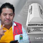 Carlos Chitay, alcalde de Tamahú, Alta Verapaz, está en el ojo público por la donación de cajas fúnebres rotuladas con varios mensajes.