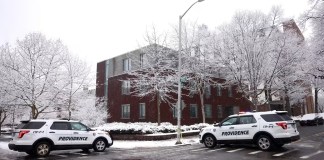 El FBI anunció una recompensa de hasta 50 mil dólares para quien brinde información del responsable del tiroteo en la Universidad Brown.