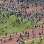 La captura del organizador y enfrentamientos entre aficionados dejó la visita de Lionel Messi a Calcuta, India. Foto La Hora: EFE