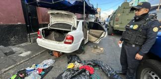 La Policía Nacional Civil (PNC) y el Ejército de Guatemala localizaron ilícitos en el barrio El Gallito, zona 3. Foto La Hora: José Orozco