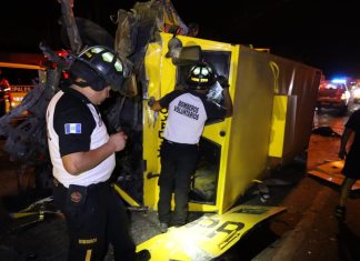 Un accidente múltiple se registró durante la madrugada de este viernes 30 de enero en el km 12.5 de la ruta al Atlántico.