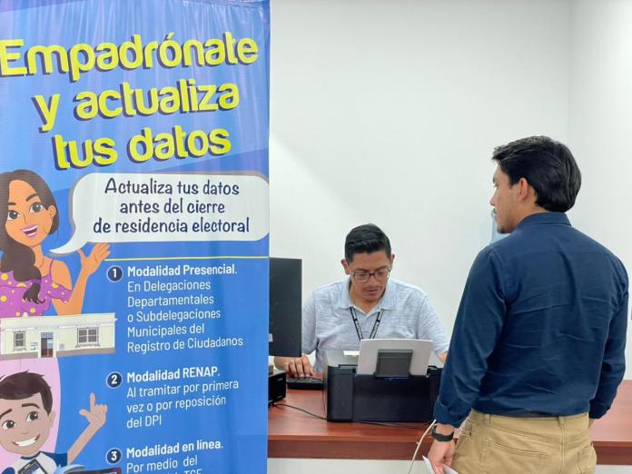 Actualización de datos del TSE de residencia electoral. Foto La Hora: TSE