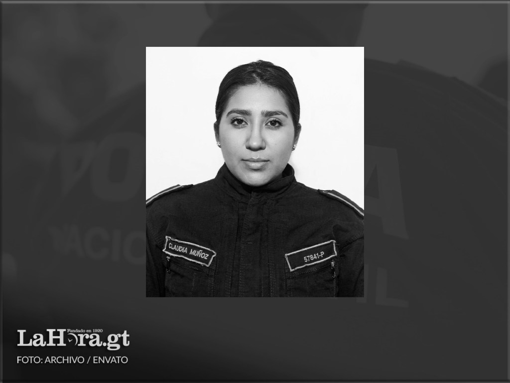 La agente de la PNC Claudia Muñoz