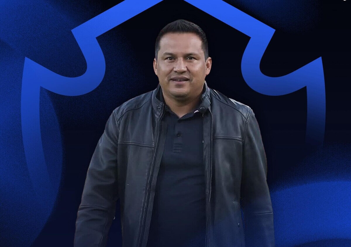 Amarini Villatoro es presentado como nuevo entrenador del Cartaginés de Costa Rica
