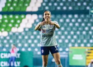 La guatemalteca Ana Lucía Martínez anotó un doblete en la goleada de Cruz Azul 5-0 frente al León en la Liga MX Femenil.
