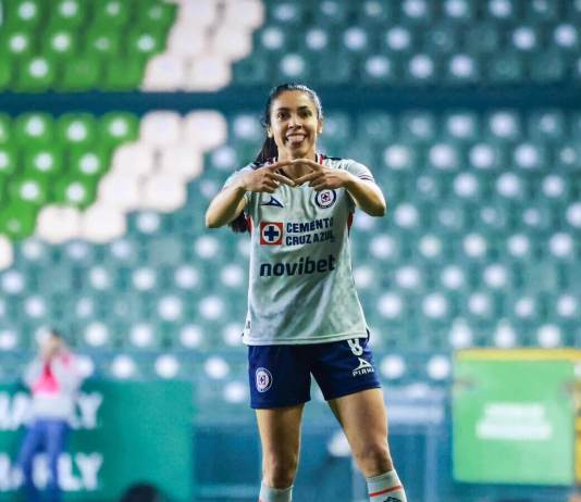 La guatemalteca Ana Lucía Martínez anotó un doblete en la goleada de Cruz Azul 5-0 frente al León en la Liga MX Femenil.