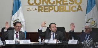 En Postuladora del Tribunal Supremo Electoral (TSE) aprueban compromiso con la democracia como merito ético. Foto La Hora: José Orozco