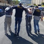 Dos presuntos integrantes del Barrio 18 fueron capturados por el delito de extorsión.