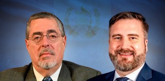 Presidente Arévalo confirma cambio de Tobin Bradley como embajador de EE. UU. y asegura que proyectos no se afectarán Presidente Bernardo Arévalo y embajador de EE. UU. Tobin Bradley. Foto La Hora: Francisco Altán
