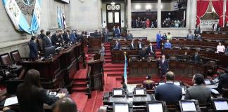 Congreso sesiona por ampliación presupuestaria