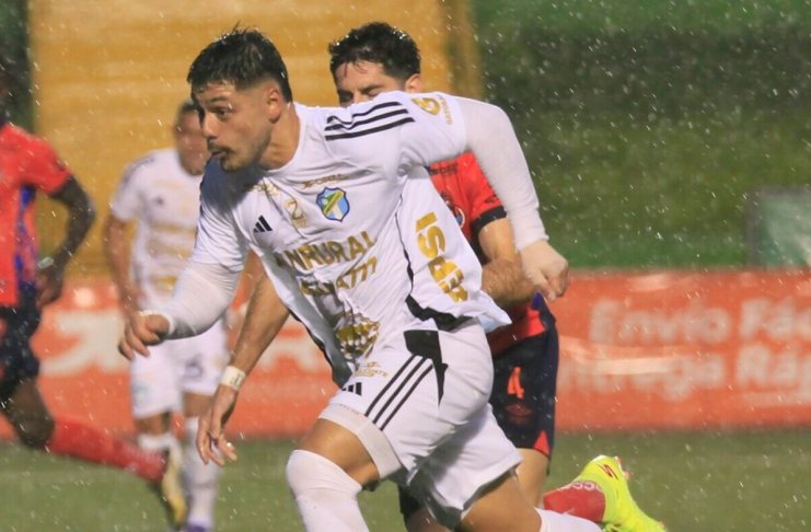 El delantero guatemalteco Darwin Lom anunció su salida de Comunicaciones y en las próximas horas se podría unir a un equipo en el extranjero.