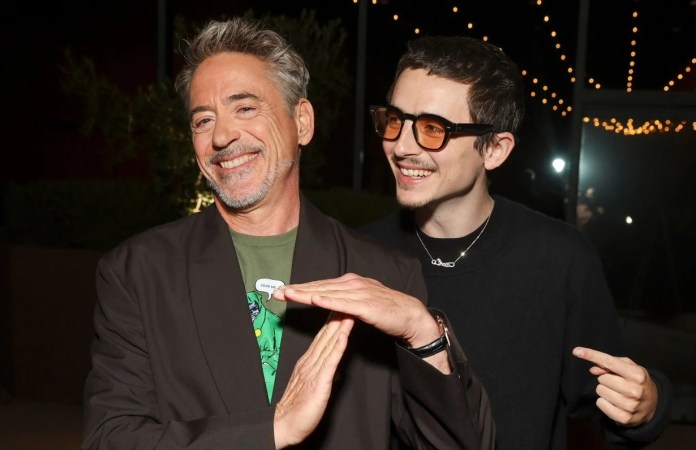 El ganador del Óscar Robert Downey Jr. y el actor galardonado con el Globo de Oro Timothée Chalamet aprovecharon la coincidencia de fechas para proponer el llamado “Dunsday”