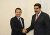 El saludo entre Nicolás Maduro y Jimmy Morales, y el ofrecimiento que hizo cuando era presidente