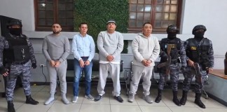 SP traslada a cuatro privados de libertad a la FAG para proceso de extradición. Foto La Hora: SP.