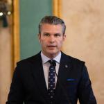 Imagen de archivo del secretario de Guerra de Estados Unidos, Pete Hegseth. Foto: La Hora/ EFE/ Orlando Barría