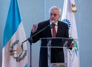 Luis Martínez renuncia a la gerencia general del INDE luego de dos años en el cargo.