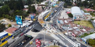 Gobierno busca capacitar a municipalidades para mejora en planificación de proyecto de obra pública.