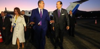 Arévalo llega a Panamá para dar discurso inaugural en el Foro Económico Internacional de CAF.