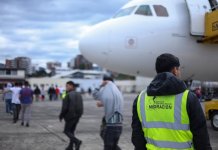 Guatemaltecos, los segundos más deportados de la región y estudio advierte impacto en la economía de EE. UU.
