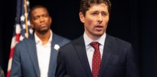 El alcalde de Mineápolis, Jacob Frey, pidió el retiro de ICE.