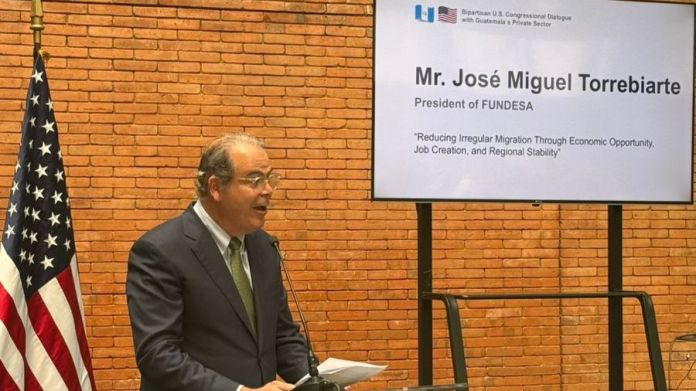 José Miguel Torrebiarte, presidente de Fundesa. 