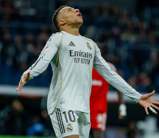 Kylian Mbappé sufrió un esguince en su rodilla izquierda y será baja para los próximos partidos del Real Madrid.