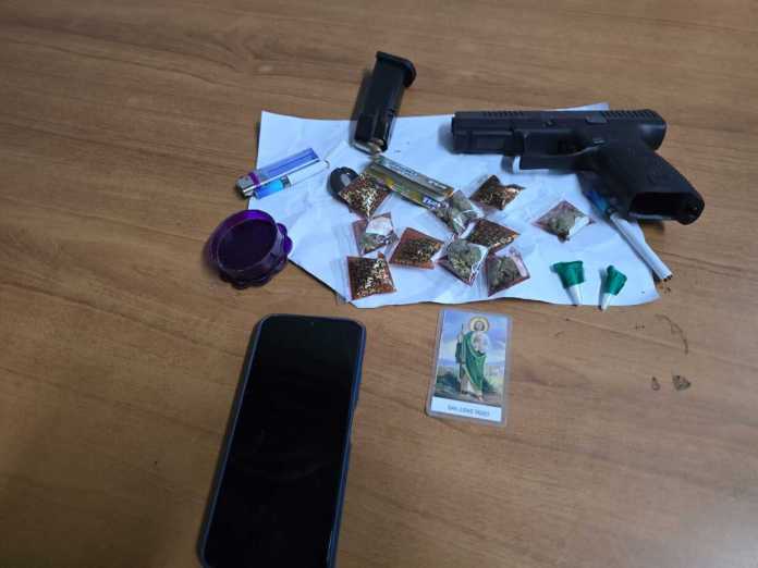 MS capturados Capturan a tres presuntos integrantes de la mara salvatrucha.