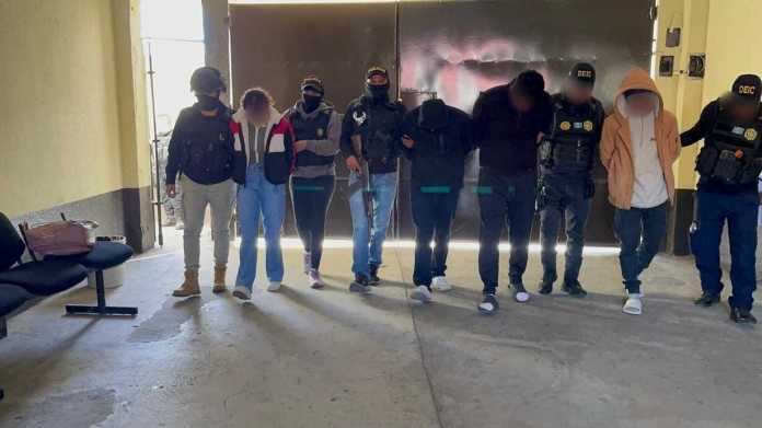 Cuatro presuntos integrantes de la mara Salvatrucha fueron capturados durante una serie de allanamientos.