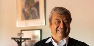 Cultura anunció que próximamente se llevará a cabo la ceremonia de premiación, donde Méndez Vides recibirá la medalla de oro y el diploma correspondiente. Foto La Hora: Méndez Vides