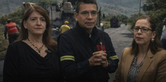 Los ministerios de Cultura y Deportes, y el de Comunicaciones, son las entidades con menor ejecución del presupuesto en 2025. Arte: Óscar López