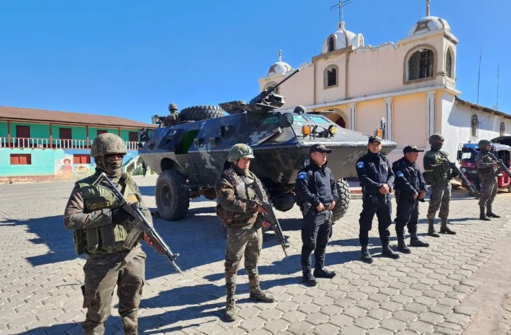 Con finalización de estado de prevención, PNC seguirá con investigación por grupos "paramilitares" en Nahualá.