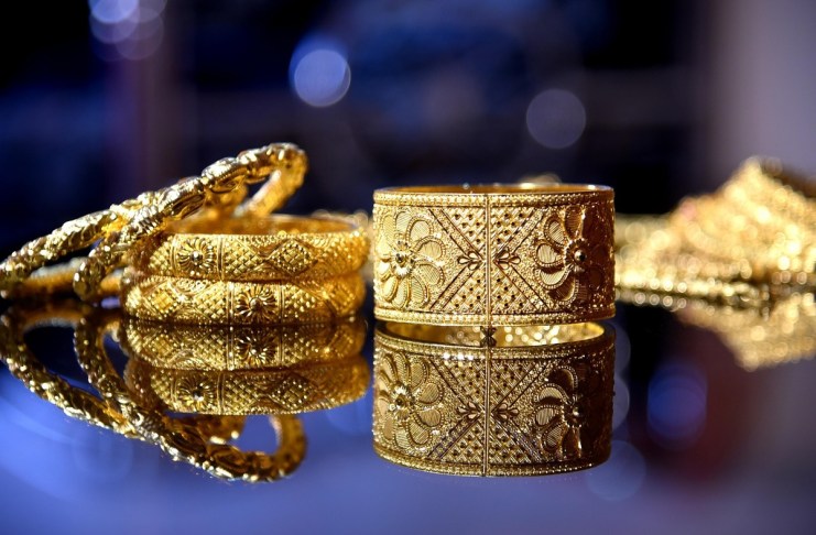 ¿Por qué las joyas se ponen negras o verdes conoce cómo evitarlo