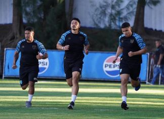 La Selección de Guatemala, dirigida por Luis Fernando Tena, reanudó sus entrenamientos previo al partido amistoso contra Canadá.
