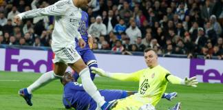 El Real Madrid, con una gran actuación de Mbappé y Vinícius, goleó 6-1 al Mónaco en la séptima jornada de la UEFA Champions League.