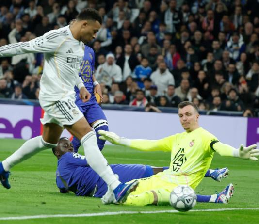 El Real Madrid, con una gran actuación de Mbappé y Vinícius, goleó 6-1 al Mónaco en la séptima jornada de la UEFA Champions League.