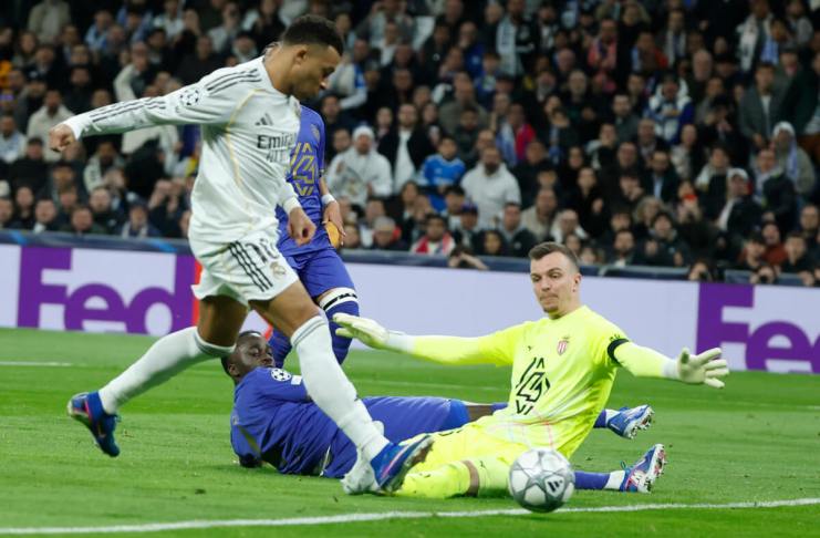 El Real Madrid, con una gran actuación de Mbappé y Vinícius, goleó 6-1 al Mónaco en la séptima jornada de la UEFA Champions League.