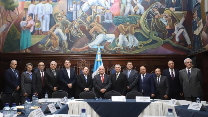 Rectores a junio de 2024 durante las Comisiones de Postulaciones, por Corte Suprema de Justicia (CSJ) y Corte de Apelaciones. Foto La Hora: Congreso de la República