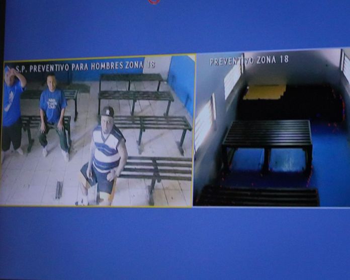 Tres de los cinco reos recapturados rindieron audiencia de primera declaración ante un juzgado e indicaron que para fugarse fueron apoyados por autoridades de la PNC. Foto La Hora: Daniel Ramírez