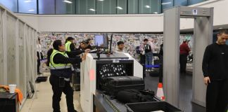 DGAC implementa cuatro escanéres en el aeropuerto para agilizar revisiones de equipaje La DGAC informó de la implementación de los cuatro escanéres para agilizar procesos en el Aeropuerto Internacional. Foto La Hora: DGAC