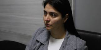 Silvia Sánchez Ochoa, décima implicada en el supuesto desfalco en el banco CHN se entregó a la justicia para solventar su situación. Foto La Hora: Daniel Ramírez