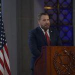 En su despedida, el embajador dijo estar agradecido por la confianza que se le brindó y por permitírsele ser parte de la historia del país. Foto La Hora: US Embassy Guatemala