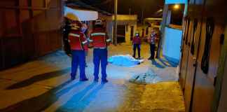 Tres mujeres fallecen en ataque armado en zona 18. Foto La Hora: Bomberos Municipales