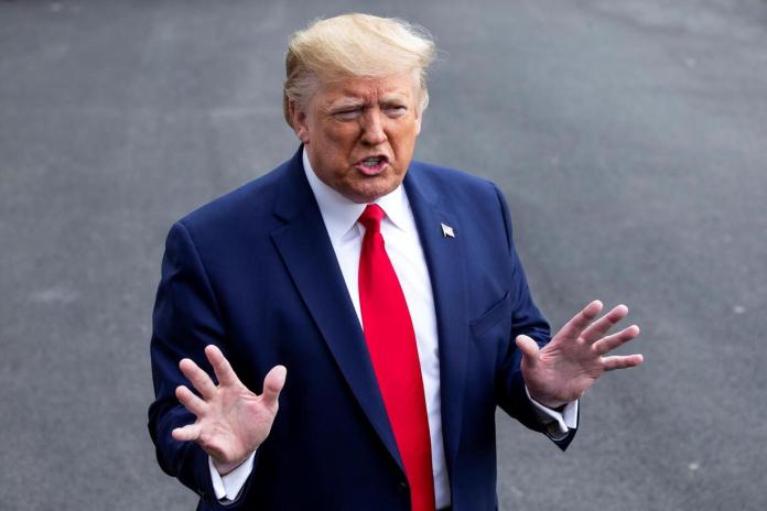 Agentes de ICE durante un operativo en Mineápolis, en medio de protestas y demandas contra el Gobierno de Trump.