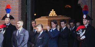 La ciudad de Roma, Italia, fue escenario este viernes 23 de enero del funeral del icónico diseñador Valentino Garavani.