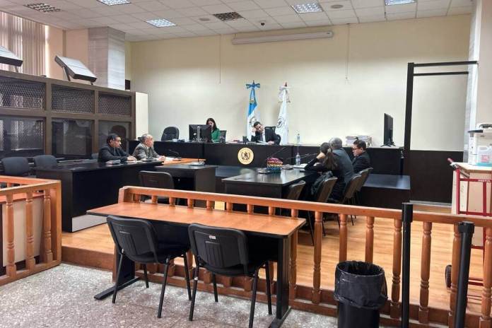 Victor Hugo Hernandez El contador de Juan Carlos Monzón, Víctor Hugo Hernández busca aceptar cargos luego de retractarse de ser colaborador eficaz. Foto La Hora: Sergio Osegueda