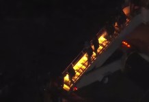 En vivo: Maduro llega a Nueva York y desciende esposado, de aeronave militar En vivo: Maduro llega a Nueva York y desciende esposado de aeronave militar.