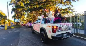 Caravanas estudiantiles en la ciudad de Guatemala por el regreso a clases generan descontento en conductores